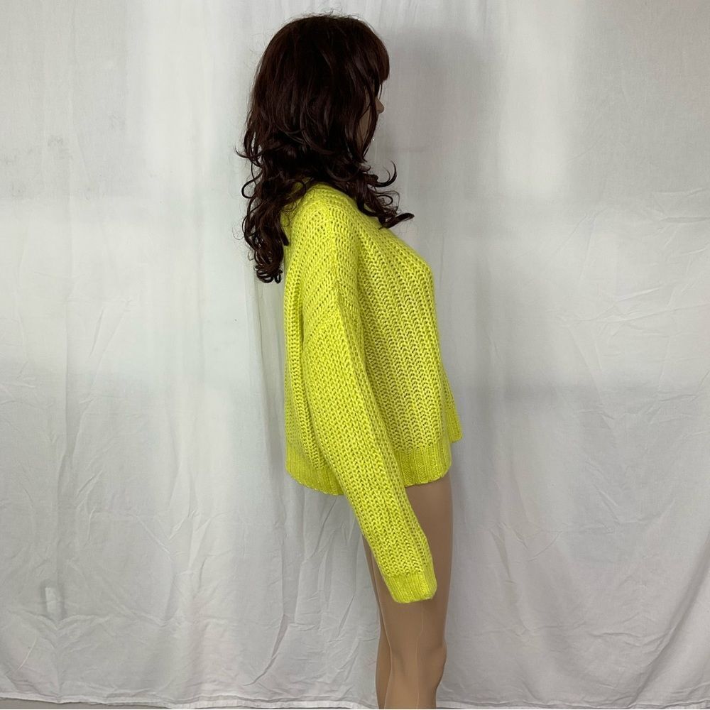 American Eagle Outfitters neon lime  yellow chunky knit sweater S - Picture 5 of 8